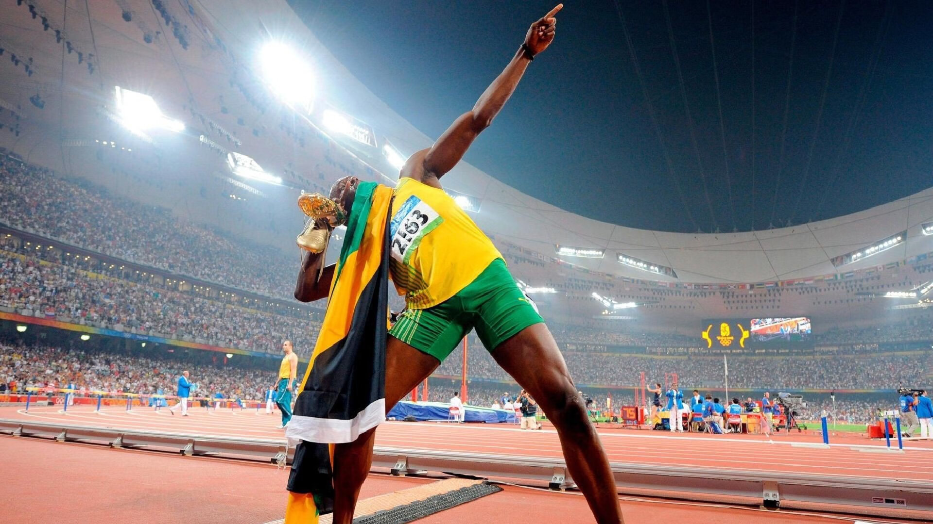 马克西！绝境中的救世主，梅开二度率队上演史诗逆转