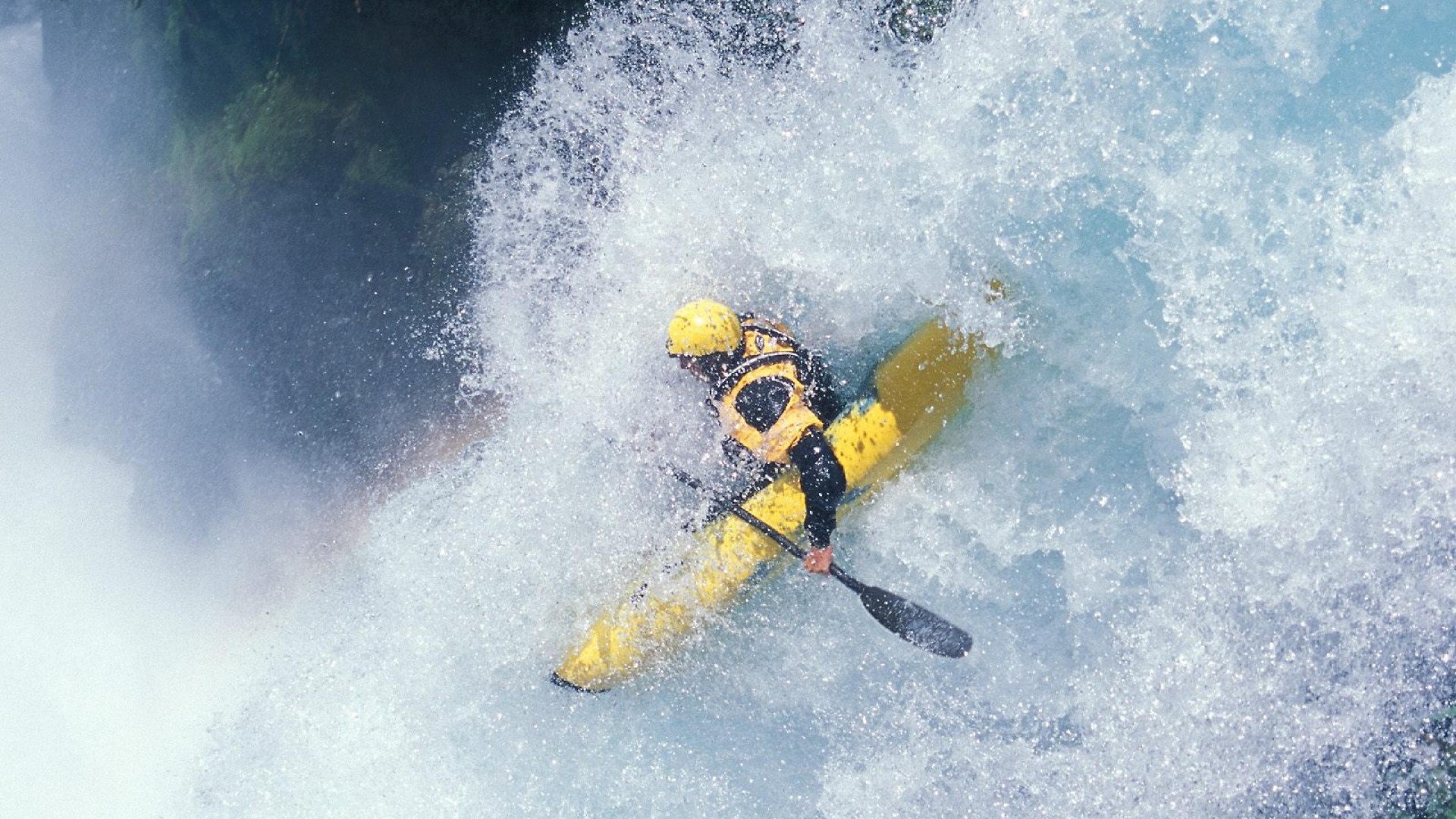 开云下载-钢铁防线 vs 魔术脚法！巴黎锁死马里祭出教科书防守，萨卡却让对手陷入无解困境