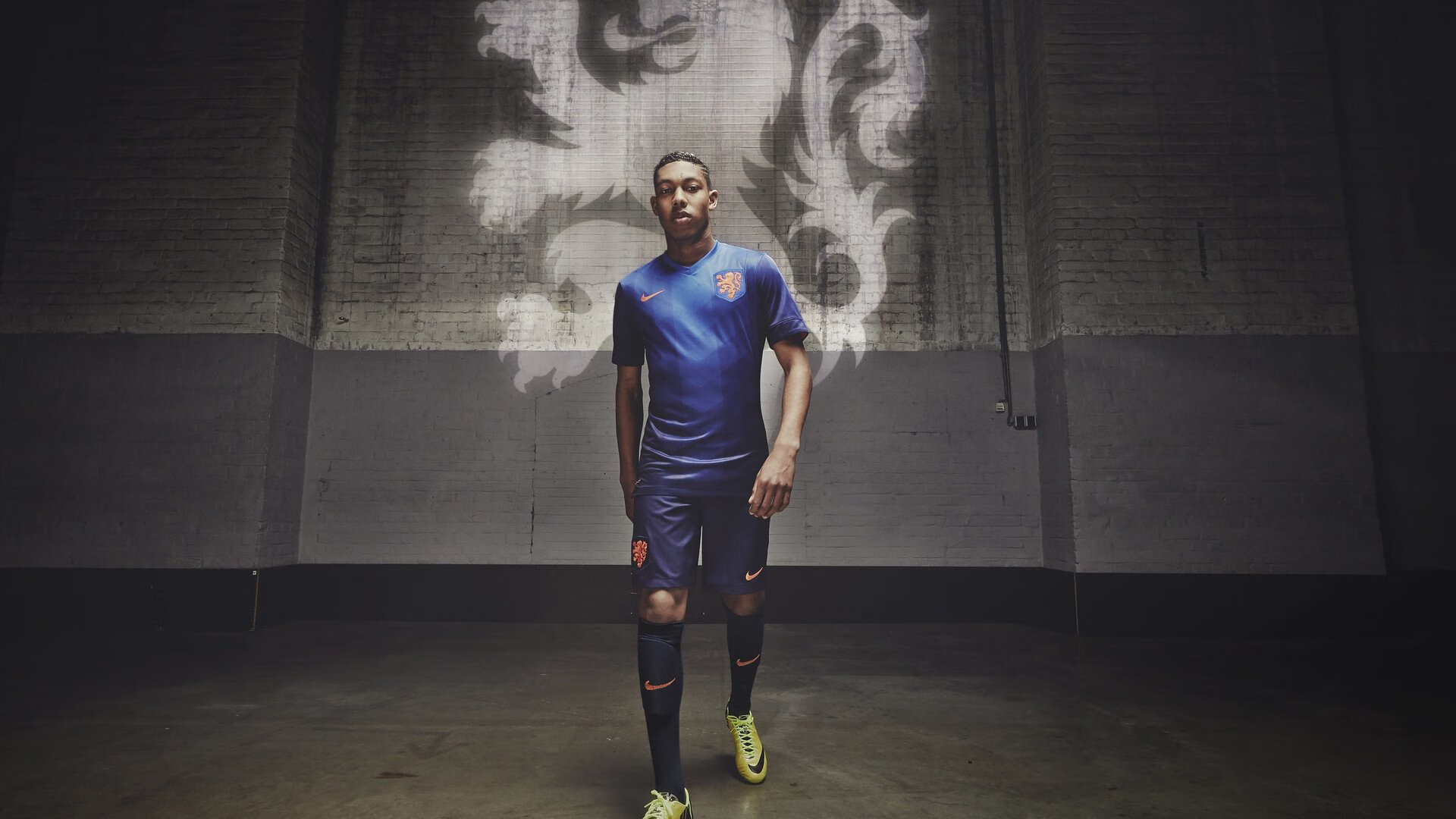 极速与跃升,从F1收官战的血脉偾张,到小贾伦·杰克逊的冠军级启示